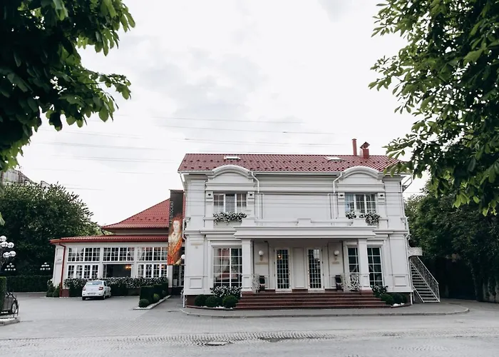 Hotel Aristocrat Чернівці